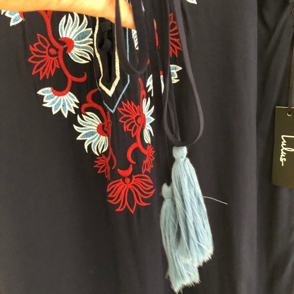 Lulu’s Lace Up Embroidered Shift Dress NEW! - Picture 10 of 12